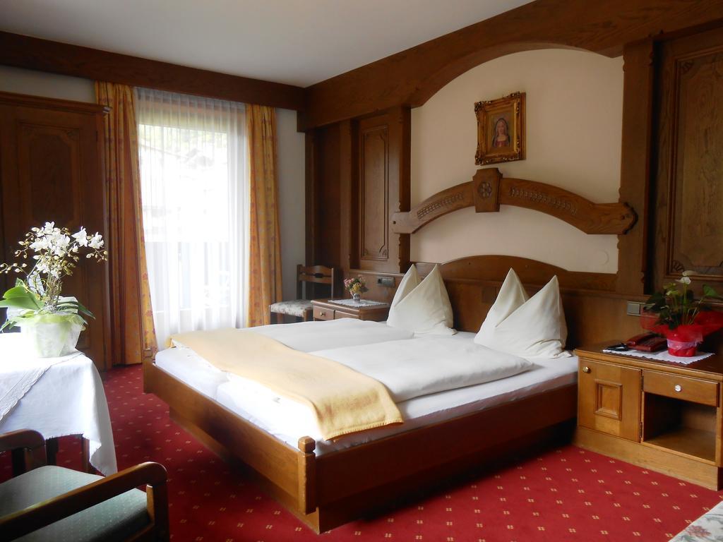 Gasthof Riederhof Hotel Gerlos Room photo